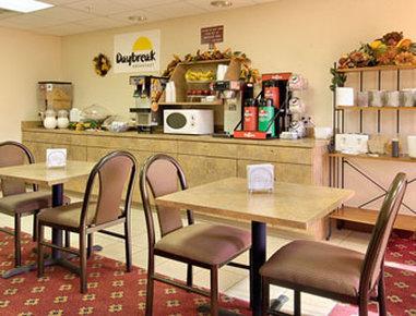 Hotel Days & By Wyndham Sw Louisville